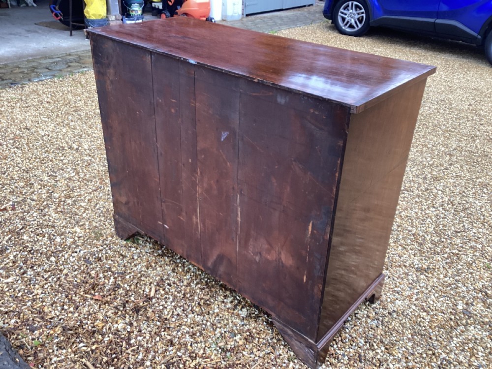 Georgian mahogany chest of drawers View VI