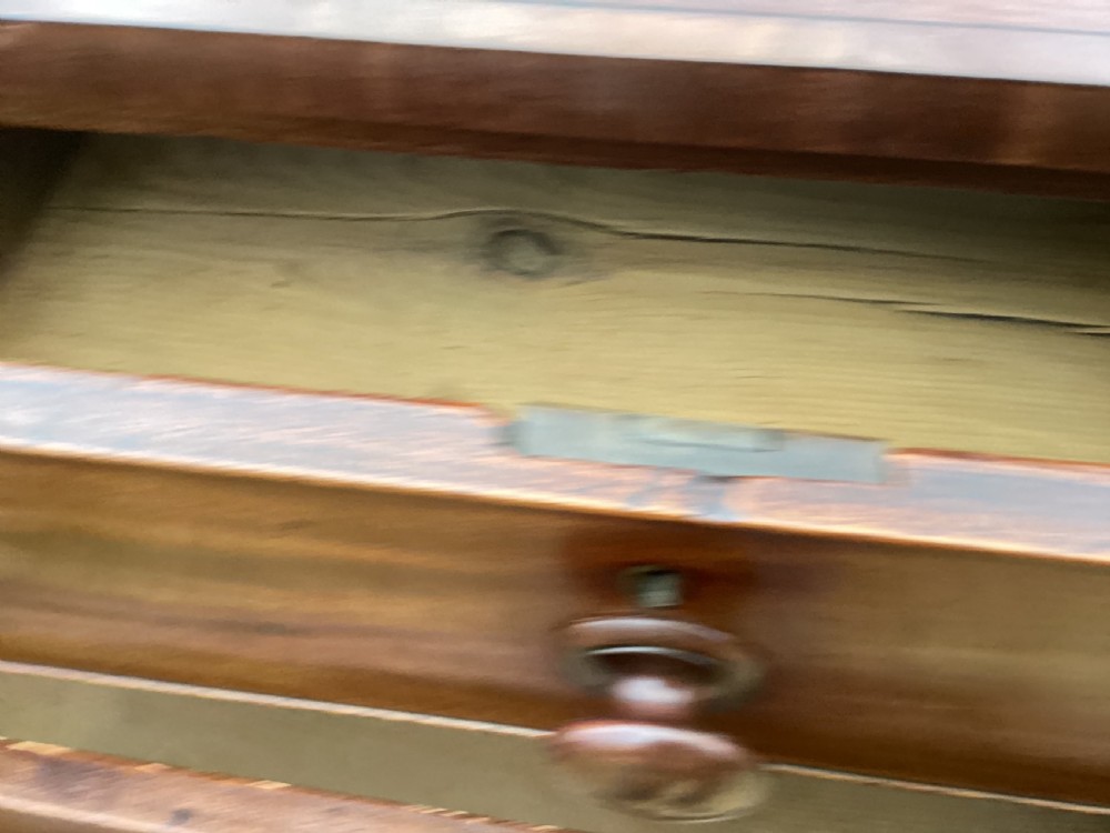 Georgian mahogany chest of drawers View VIII