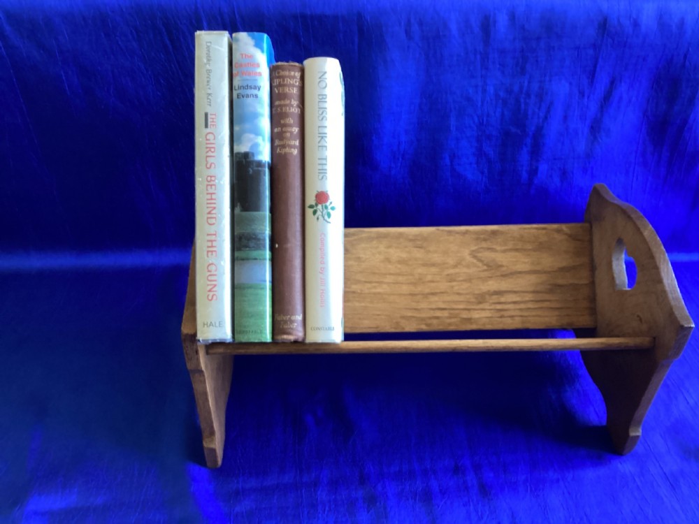 Arts and Crafts oak book trough View V