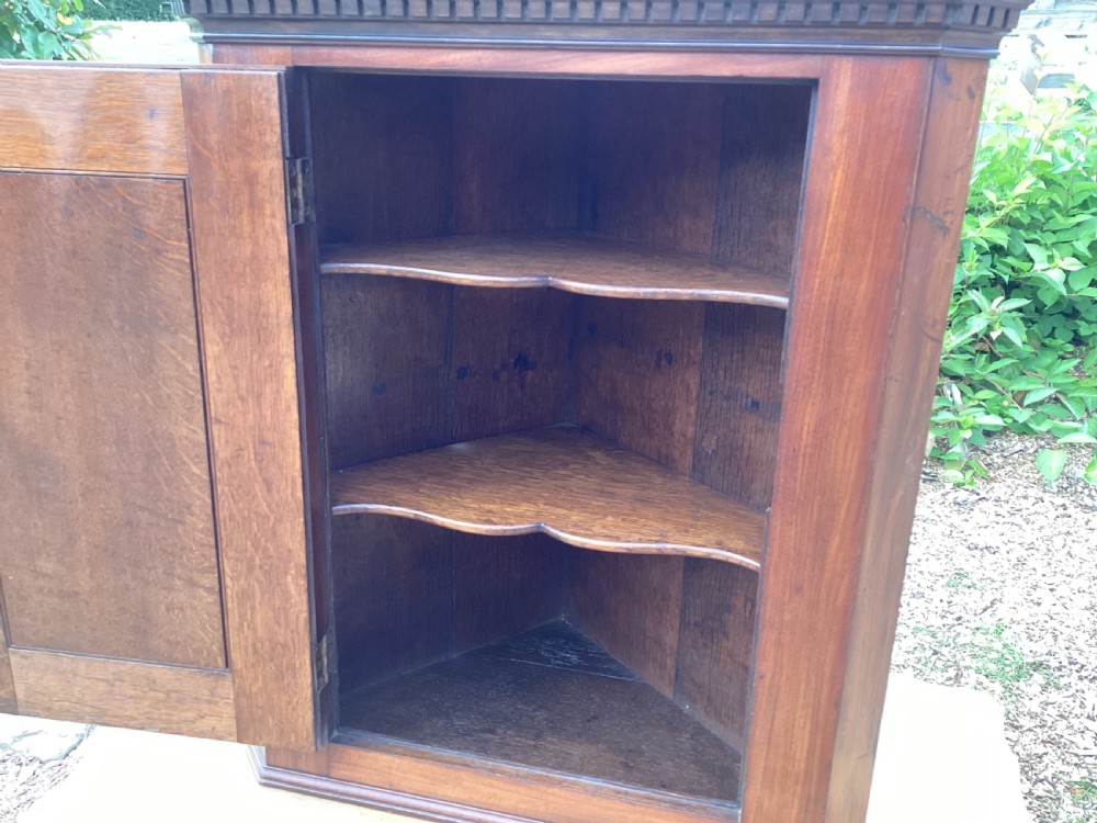 Georgian oak and mahogany corner cupboard View VIII