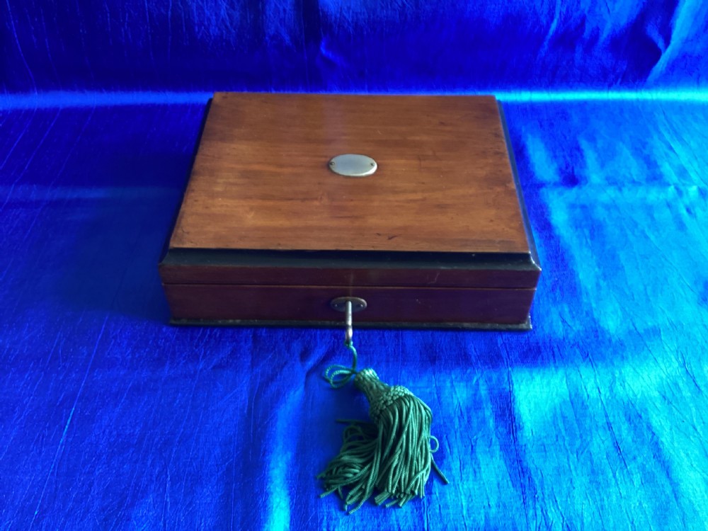 Edwardian walnut ladies travelling writing box