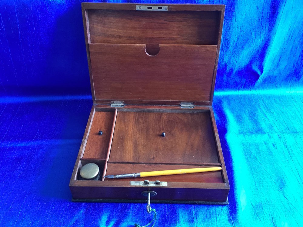 Edwardian walnut ladies travelling writing box View III
