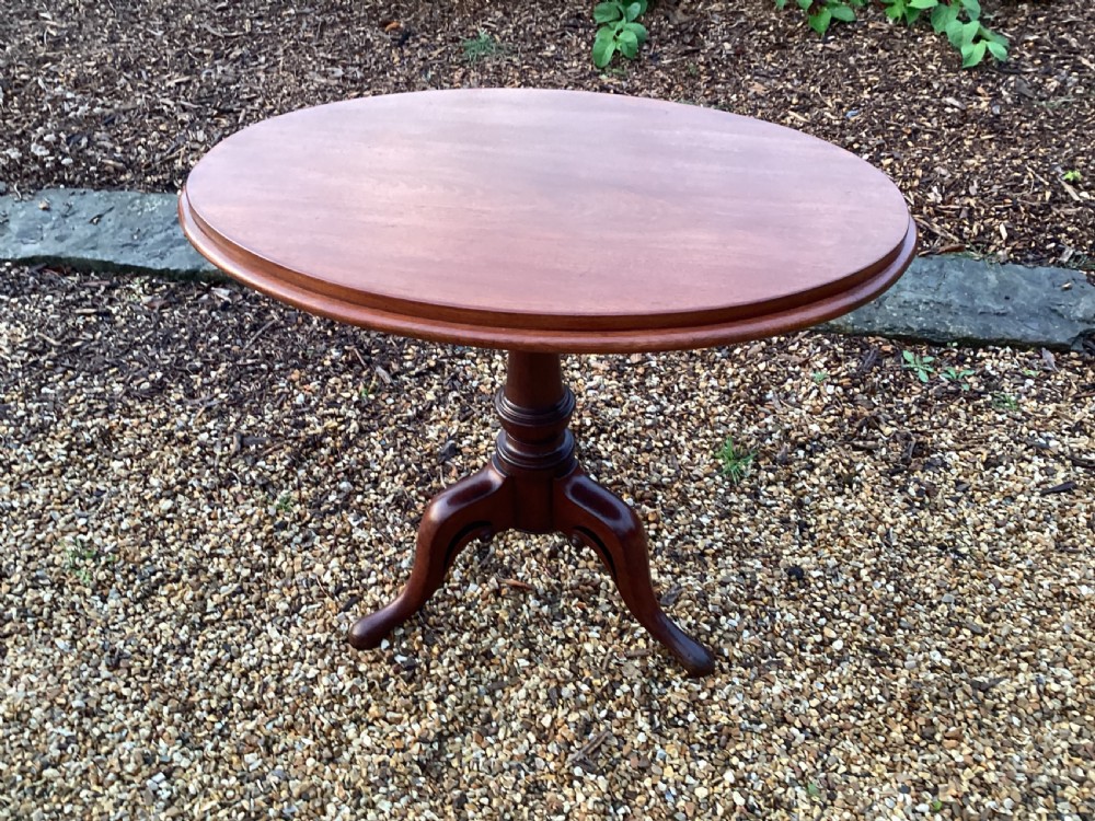 Victorian mahogany tilt top breakfast table View III