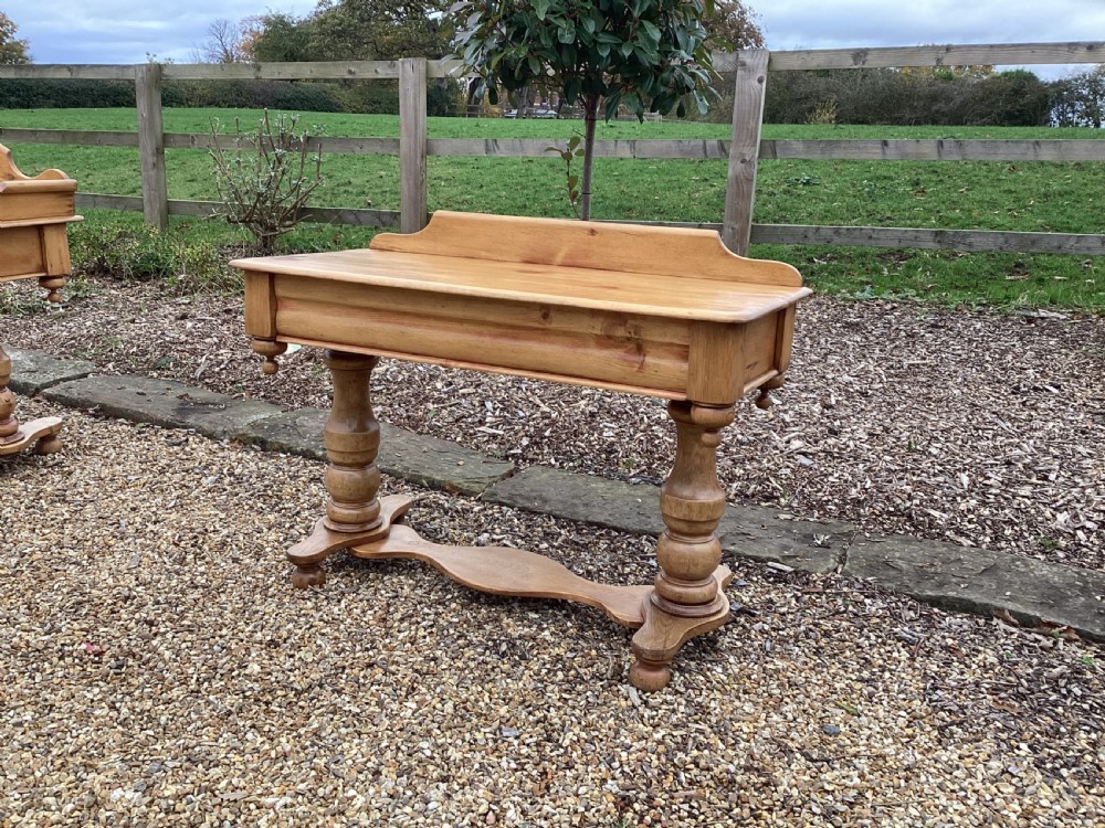 Victorian pair of pine dressing table and washstand  View VI