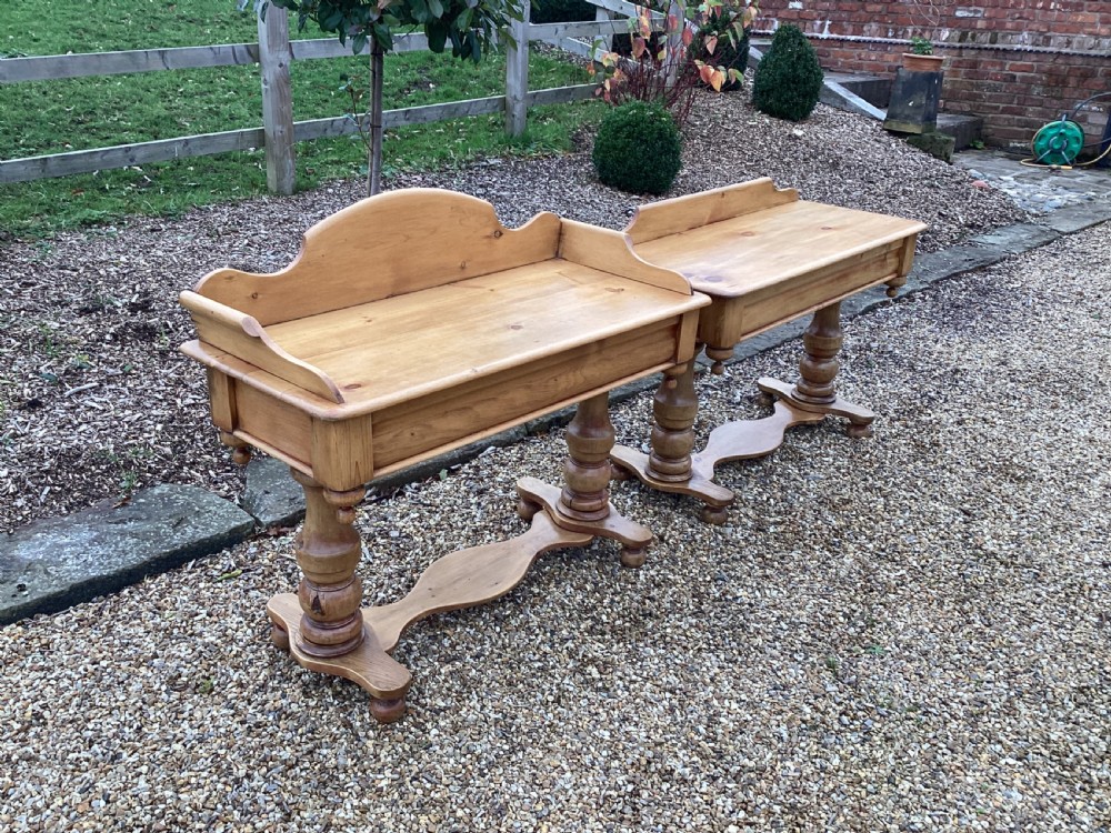 Victorian pair of pine dressing table and washstand  View XII