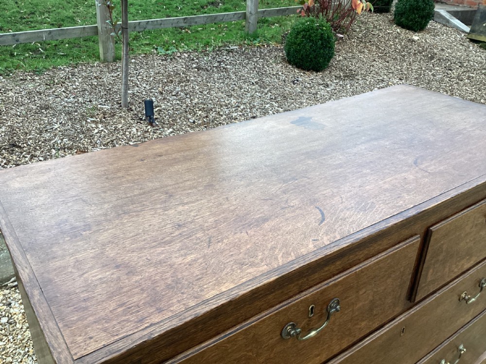 Georgian Oak chest of drawers View VI