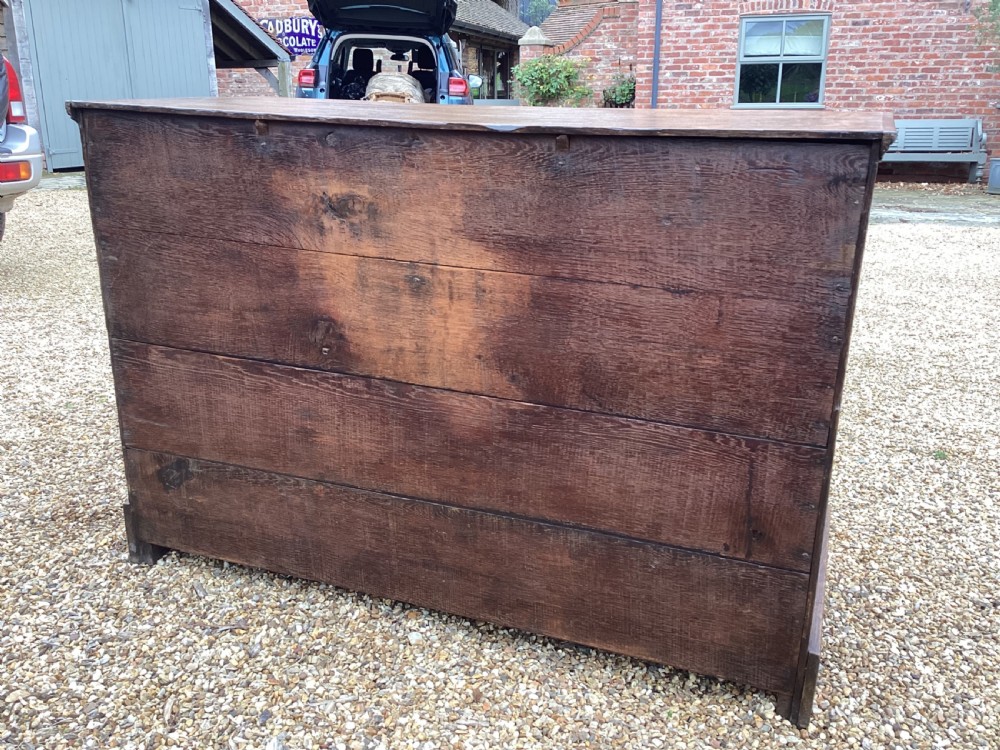 Georgian Oak chest of drawers View VII