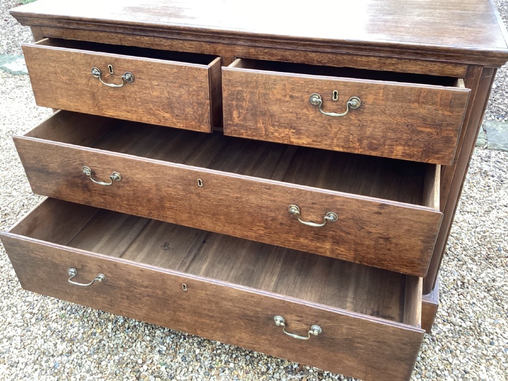 Georgian Oak chest of drawers View XI