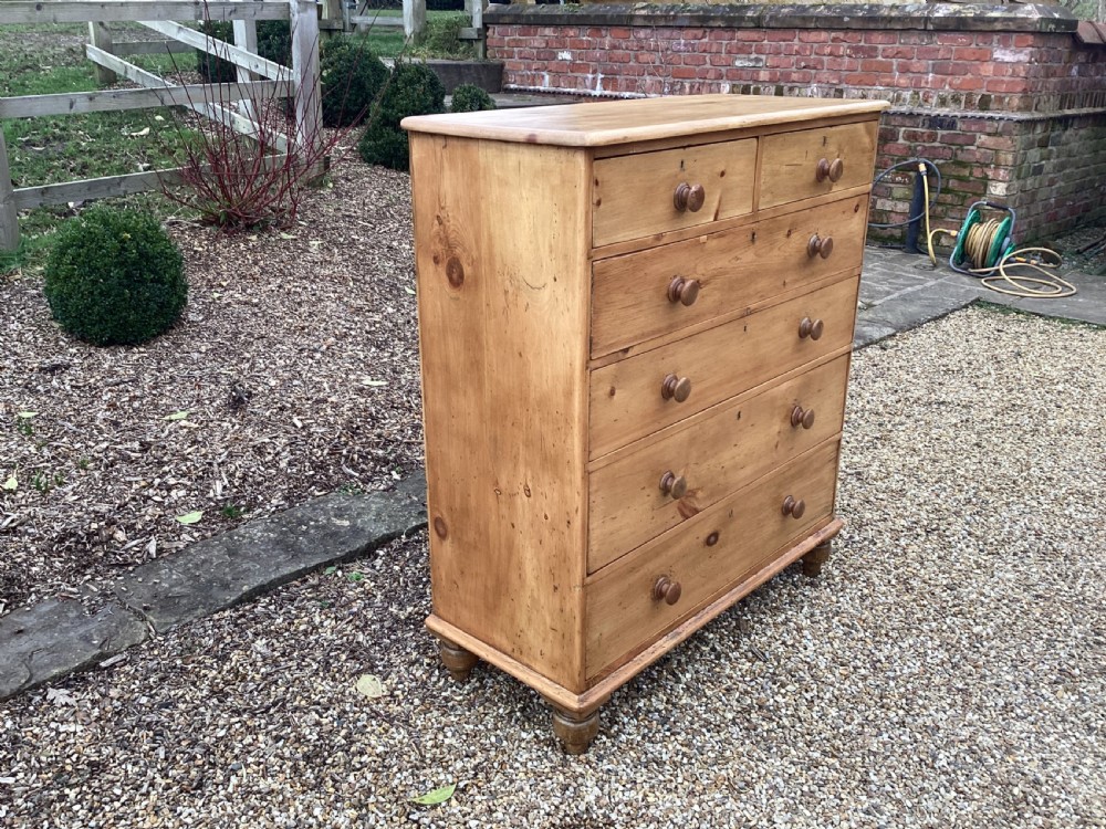 Victorian pine chest of drawers View IX