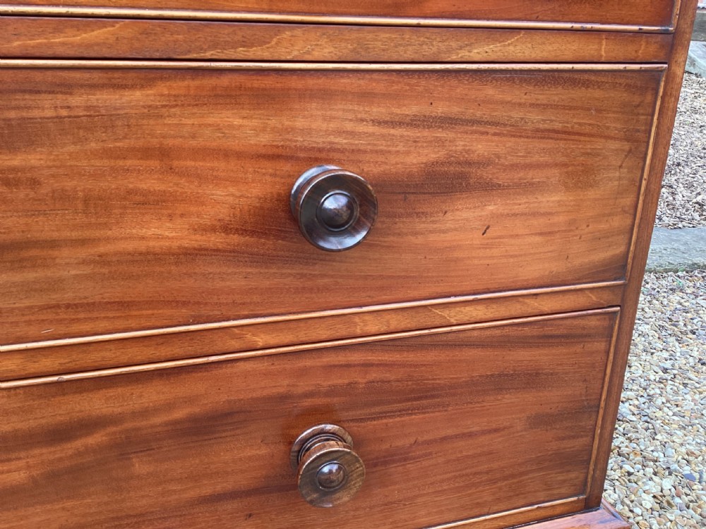 Victorian mahogany chest of drawers View X
