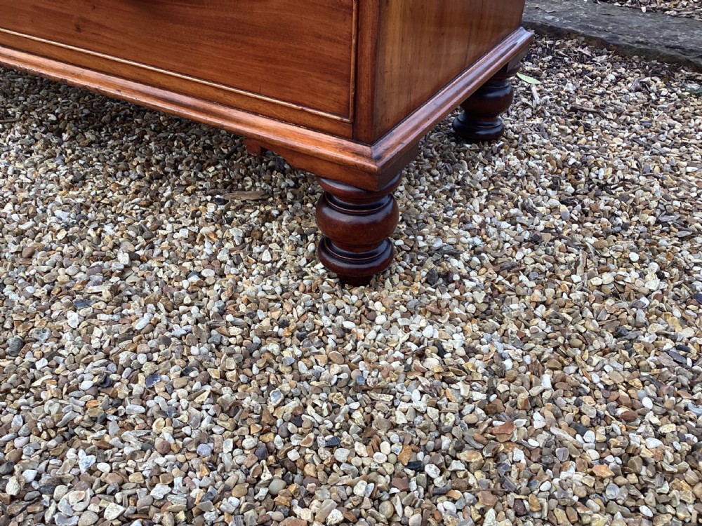 Victorian mahogany chest of drawers View XII