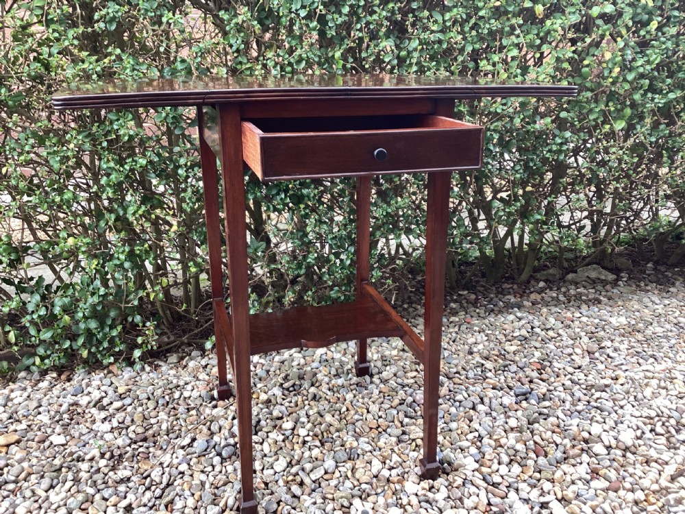Antique Georgian mahogany side table View IV