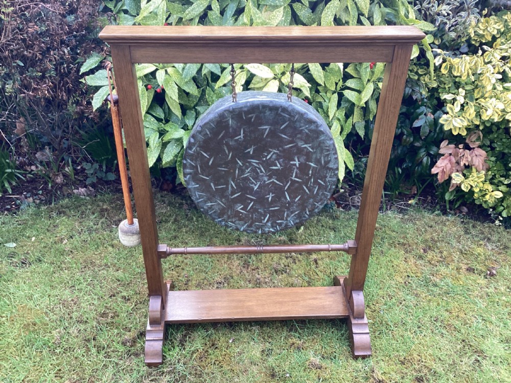 Edwardian oak dinner gong View VI