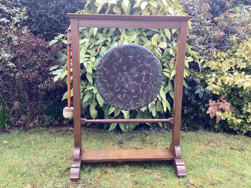 Edwardian oak dinner gong View VIII
