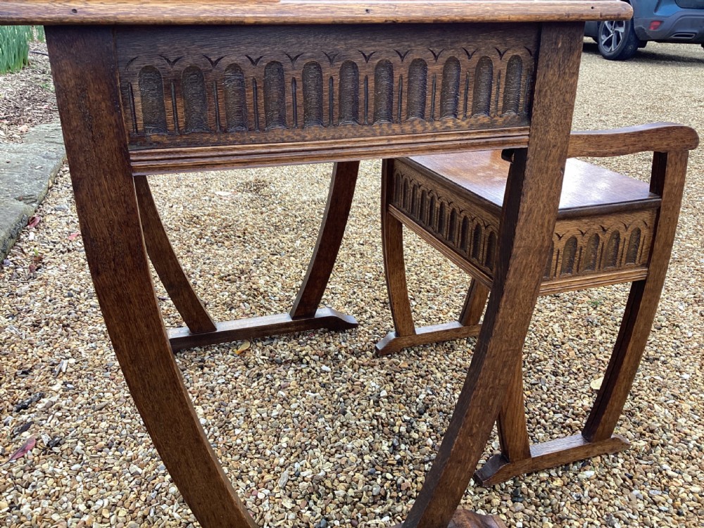 Vintage Arts and Crafts ladies writing desk  View XVII