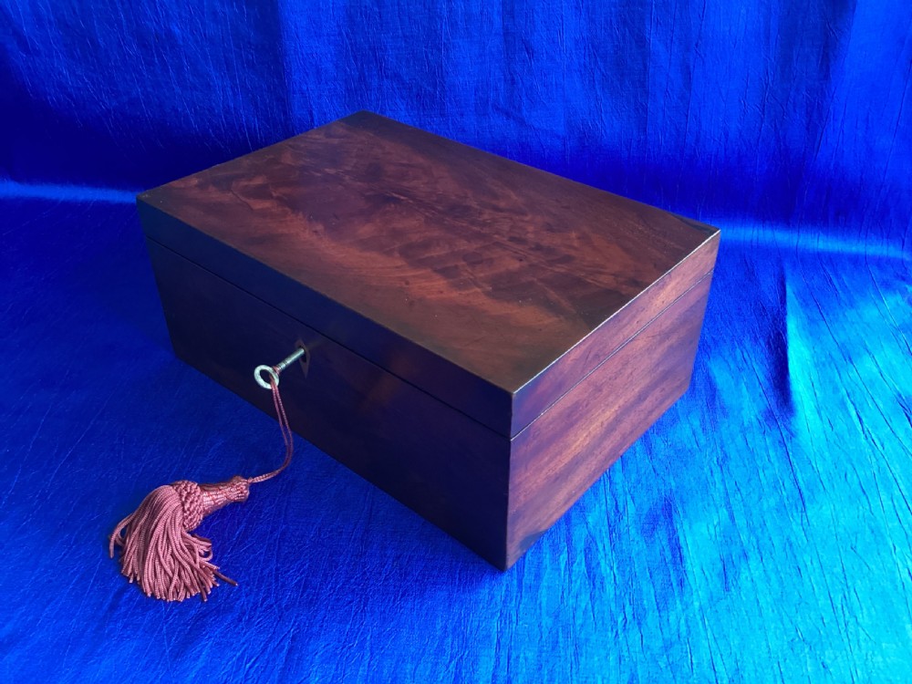 Antique Georgian mahogany keepsake box View III