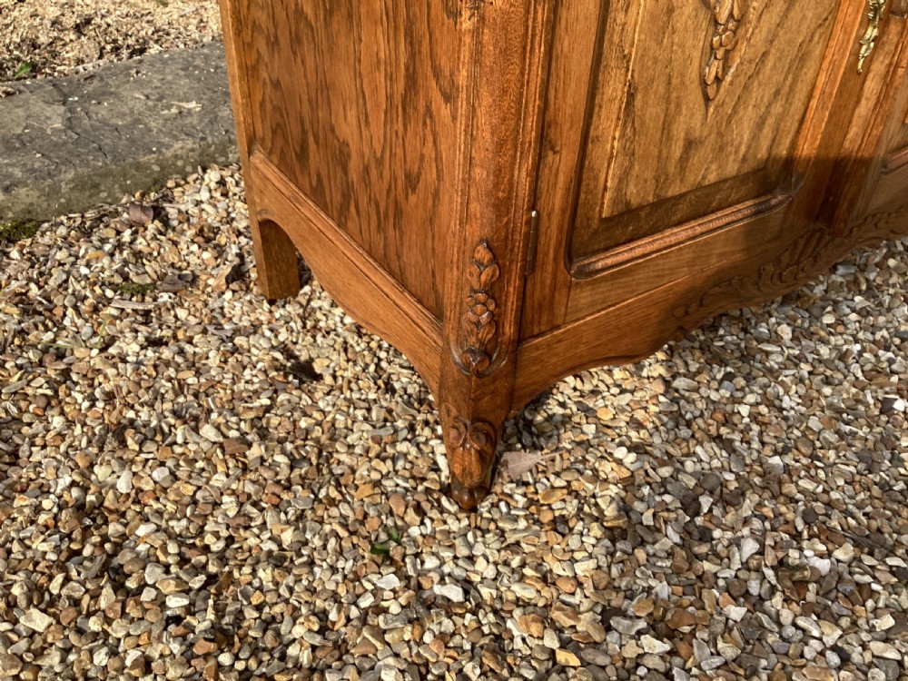 Antique French oak cupboard View VI