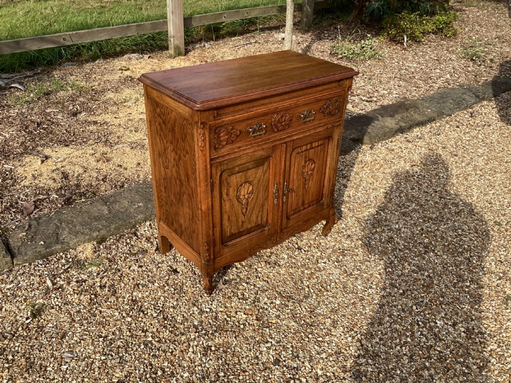 Antique French oak cupboard View XII