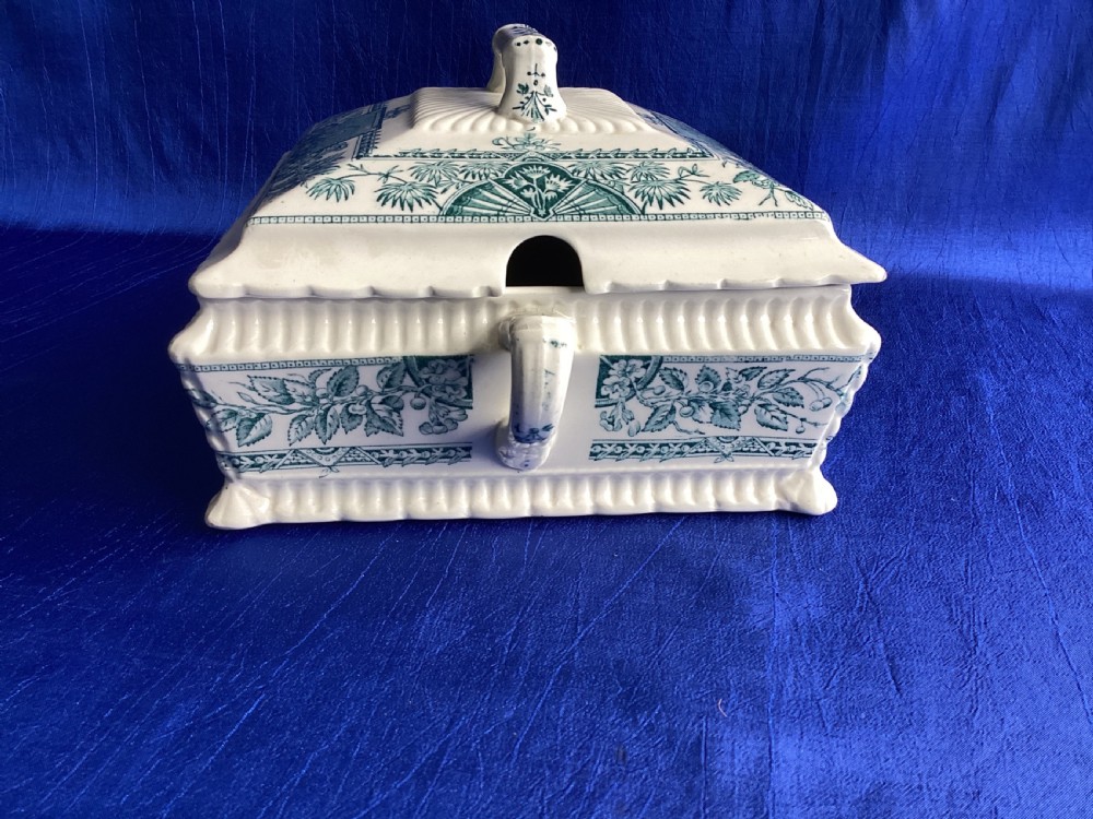 Victorian blue and white  aesthetic movement dinner service View VII