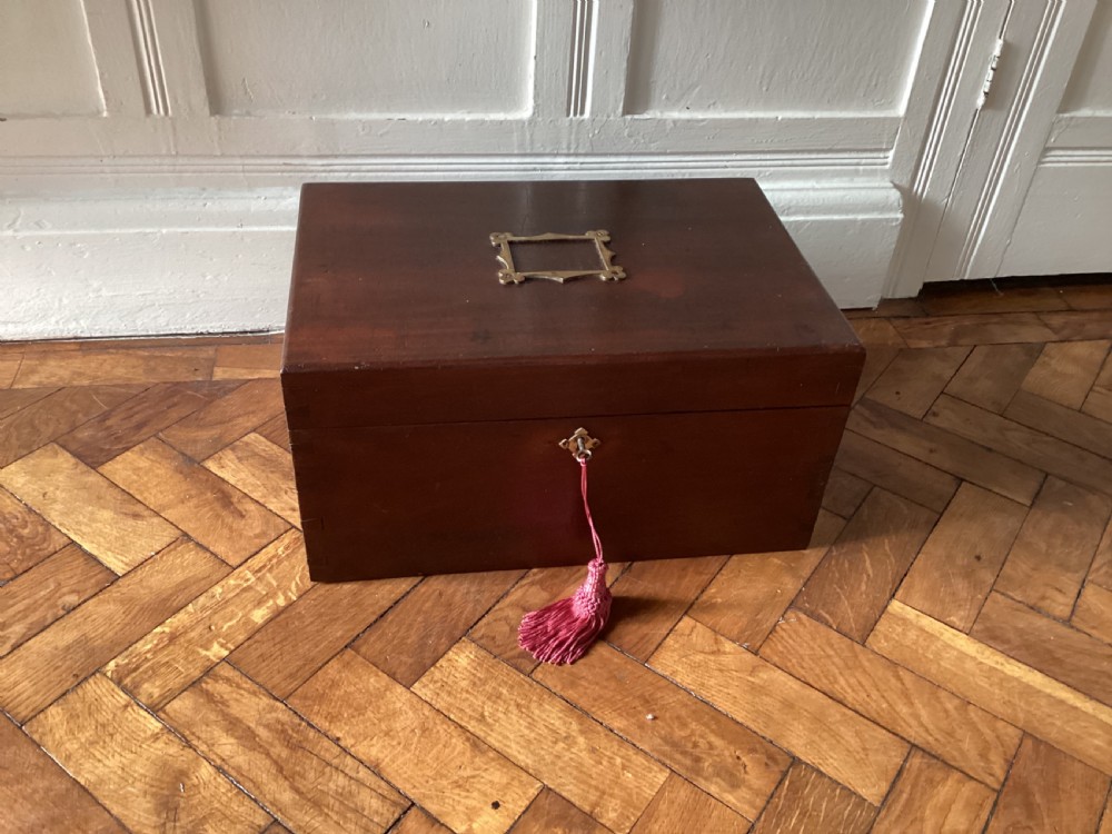 Antique mahogany deed box View IX