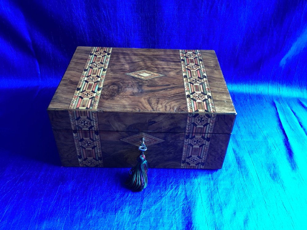 Victorian walnut parquetry jewellery/watch box View IV