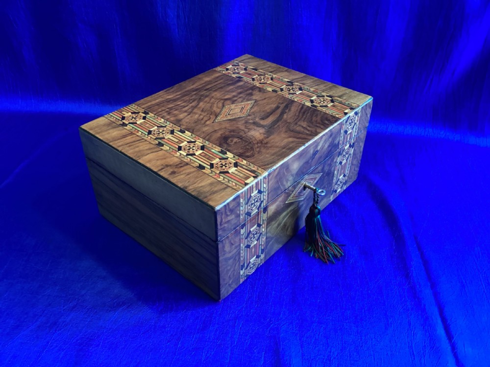 Victorian walnut parquetry jewellery/watch box View III