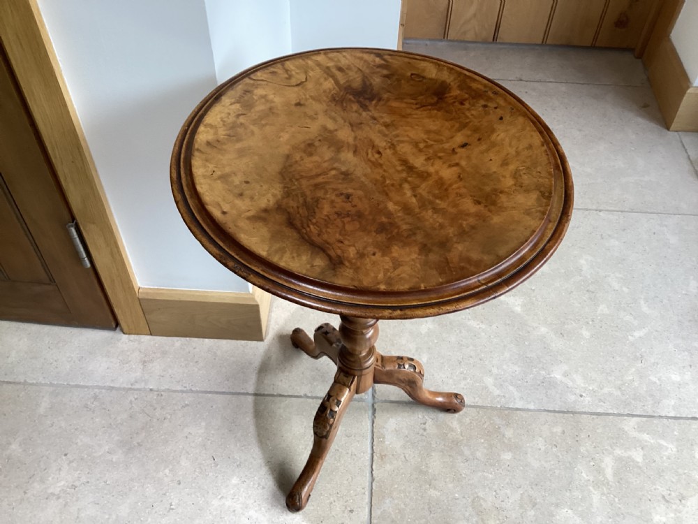 Victorian walnut wine table View V