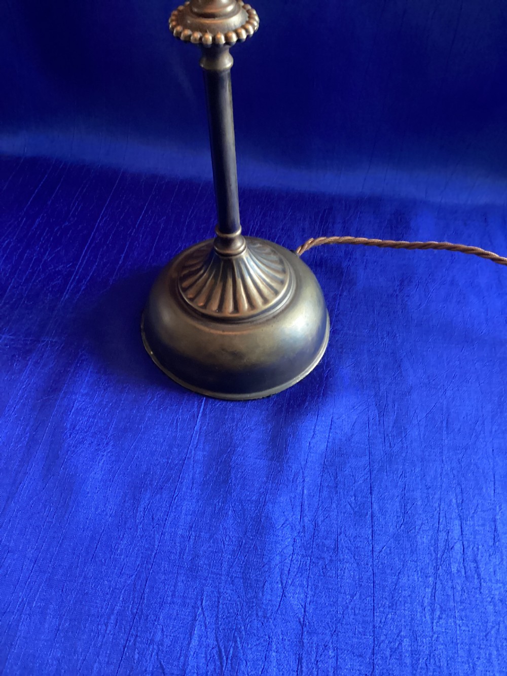 Edwardian brass table lamp  View VIII