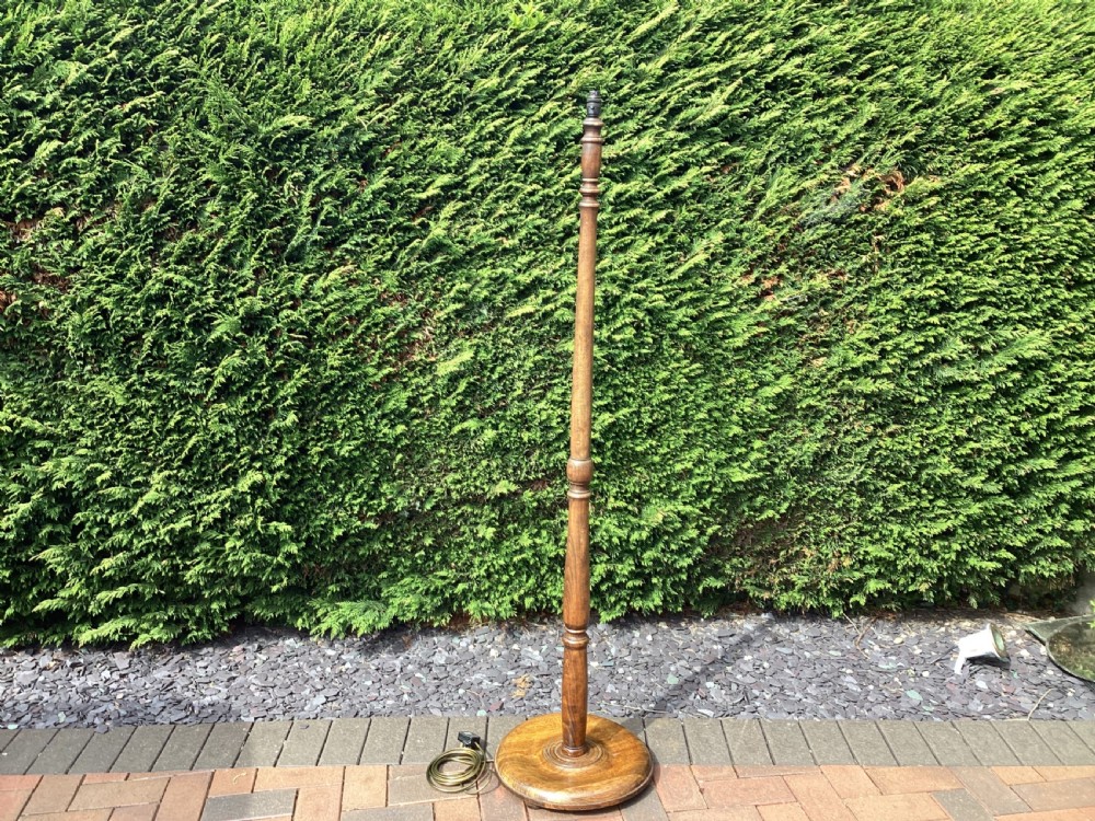 Antique oak standard lamp View VII