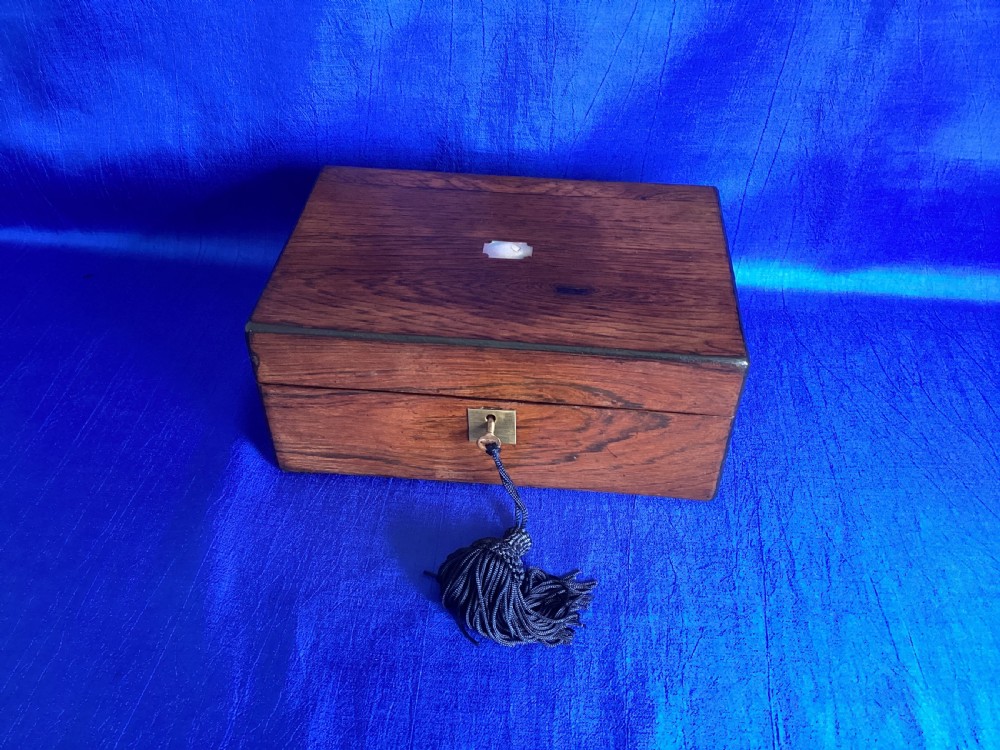 Victorian rosewood keepsake box View V