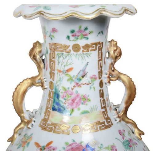 PAIR OF 19TH CENTURY ROSE MEDALLION VASES LAMPS - ADDITIONAL PHOTO 5