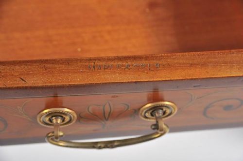 EDWARDIAN SATINWOOD CARLTON HOUSE DESK - ADDITIONAL PHOTO 2