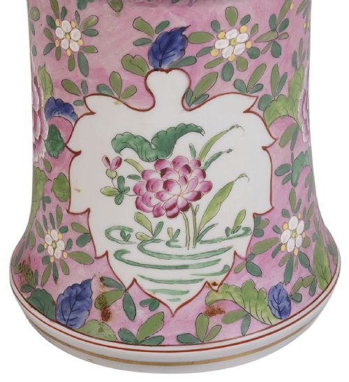 PAIR LATE 19TH CENTURY CHINESE FAMILLE ROSE VASES LAMPS - ADDITIONAL PHOTO 7
