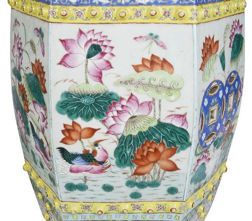 PAIR CHINESE FAMILLE ROSE PORCELAIN GARDEN SEATS CIRCA 1890 - ADDITIONAL PHOTO 5