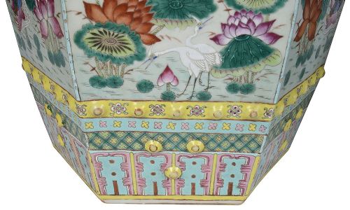 PAIR CHINESE FAMILLE ROSE PORCELAIN GARDEN SEATS CIRCA 1890 - ADDITIONAL PHOTO 6