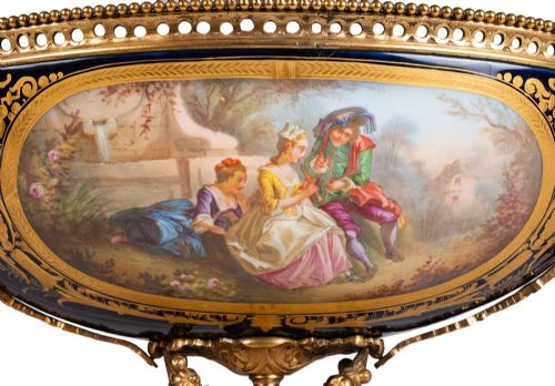 SEVRES STYLE PORCELAIN COMPORT CIRCA 1890 - ADDITIONAL PHOTO 3