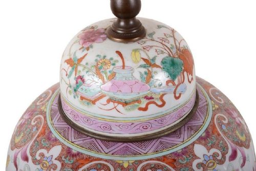 PAIR OF CHINESE FAMILLE ROSE GINGER JAR LAMPS 19TH CENTURY - ADDITIONAL PHOTO 4