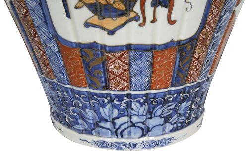19TH CENTURY JAPANESE LIDDED IMARI VASE - ADDITIONAL PHOTO 6