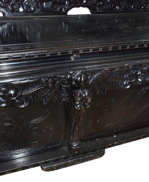 19TH CENTURY ORIENTAL CARVED HALL BENCH - ADDITIONAL PHOTO 7