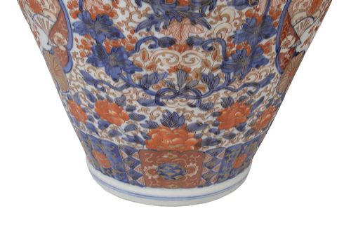 PAIR JAPANESE LIDDED IMARI VASES 19TH CENTURY - ADDITIONAL PHOTO 5