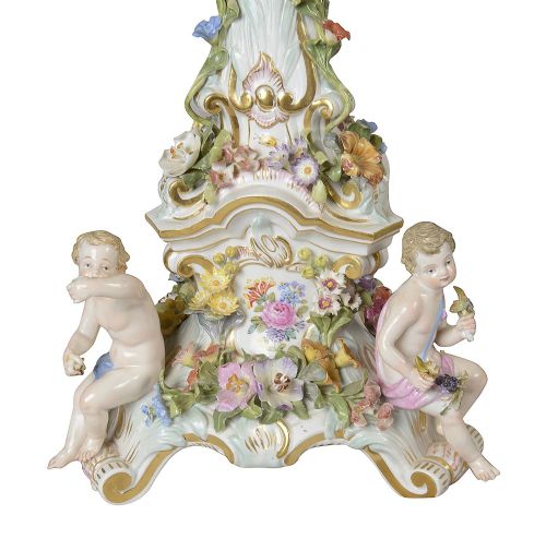 MEISSEN CLOCK GARNITURE 19TH CENTURY - ADDITIONAL PHOTO 9