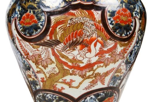 PAIR OF 18TH CENTURY JAPANESE IMARI LIDDED VASES - ADDITIONAL PHOTO 8