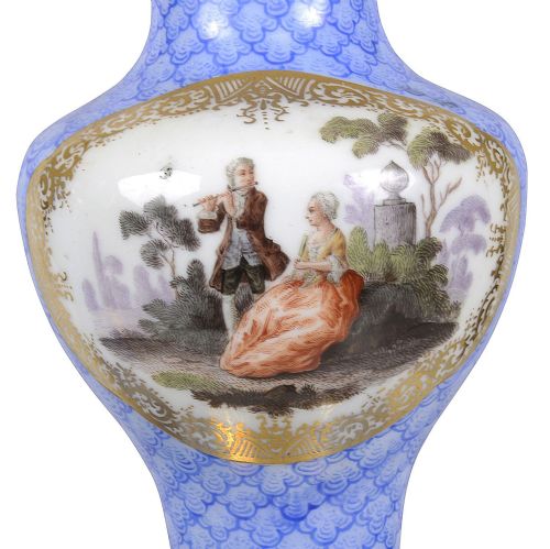PAIR MEISSEN STYLE PORCELAIN GOURD VASES CIRCA 1890 - ADDITIONAL PHOTO 2