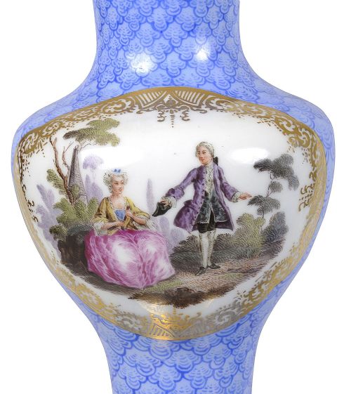 PAIR MEISSEN STYLE PORCELAIN GOURD VASES CIRCA 1890 - ADDITIONAL PHOTO 3