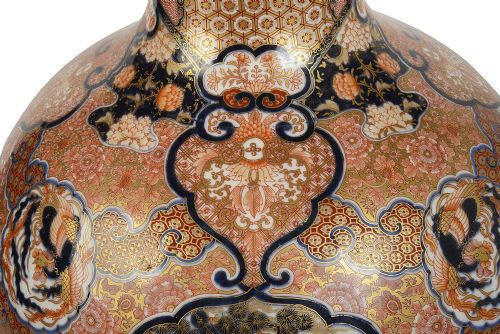 FINE QUALITY JAPANESE IMARI BOTTLE VASE MEIJI PERIOD - ADDITIONAL PHOTO 2