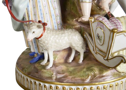 MEISSEN GROUP A COURTING COUPLE WITH CLASSICAL BUST BEHIND - ADDITIONAL PHOTO 10