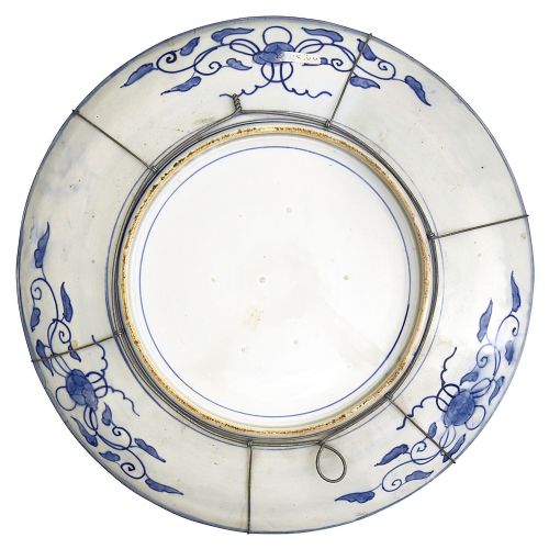 JAPANESE IMARI PLATE CIRCA 1890 55CM DIA - ADDITIONAL PHOTO 4