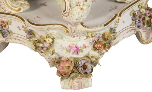 COPY 19TH CENTURY MEISSEN CLOCK DEPICTING THE FOUR SEASONS - ADDITIONAL PHOTO 7