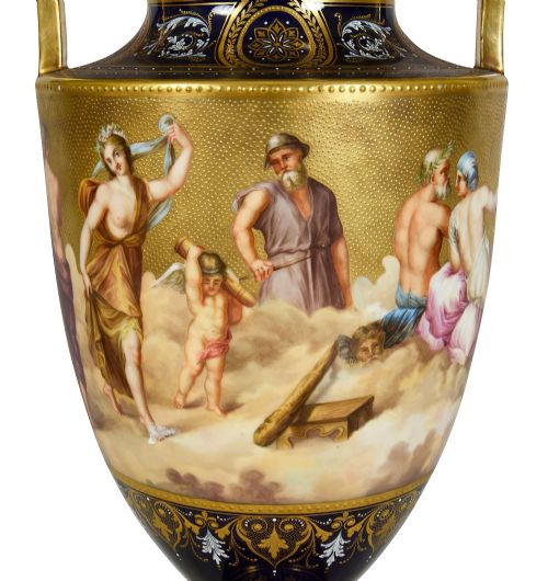 LATE 19TH CENTURY CLASSICAL VIENNA PORCELAIN URN - ADDITIONAL PHOTO 6