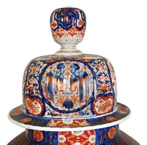 LARGE JAPANESE IMARI LIDDED VASE CIRCA 1880 35 - ADDITIONAL PHOTO 2